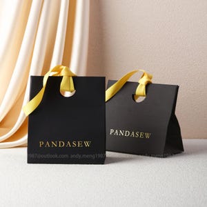 50pcs A1D B1D Custom Paper Bag with Logo Removable Ribbon Personalized Custom Gift Bags Tote Bag Mini Shopping Bag