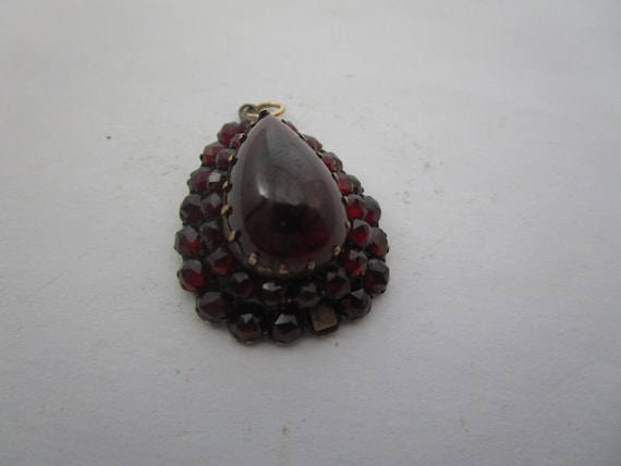 Antique Edwardian 14 K & Garnet Cluster Necklace … - image 1