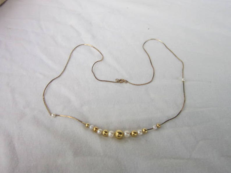 Vintage Gold Tone Box Chain with Gold Balls /& Faux Pearls
