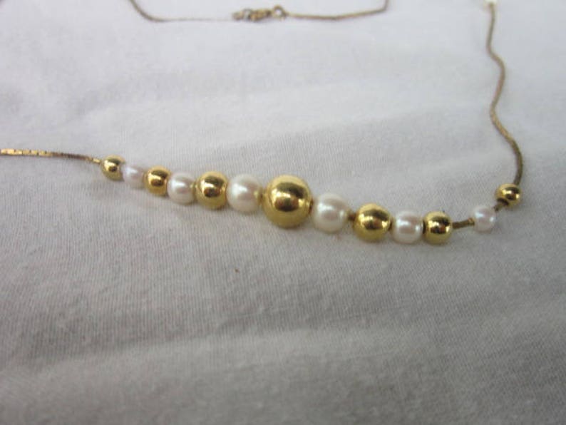 Vintage Gold Tone Box Chain with Gold Balls /& Faux Pearls