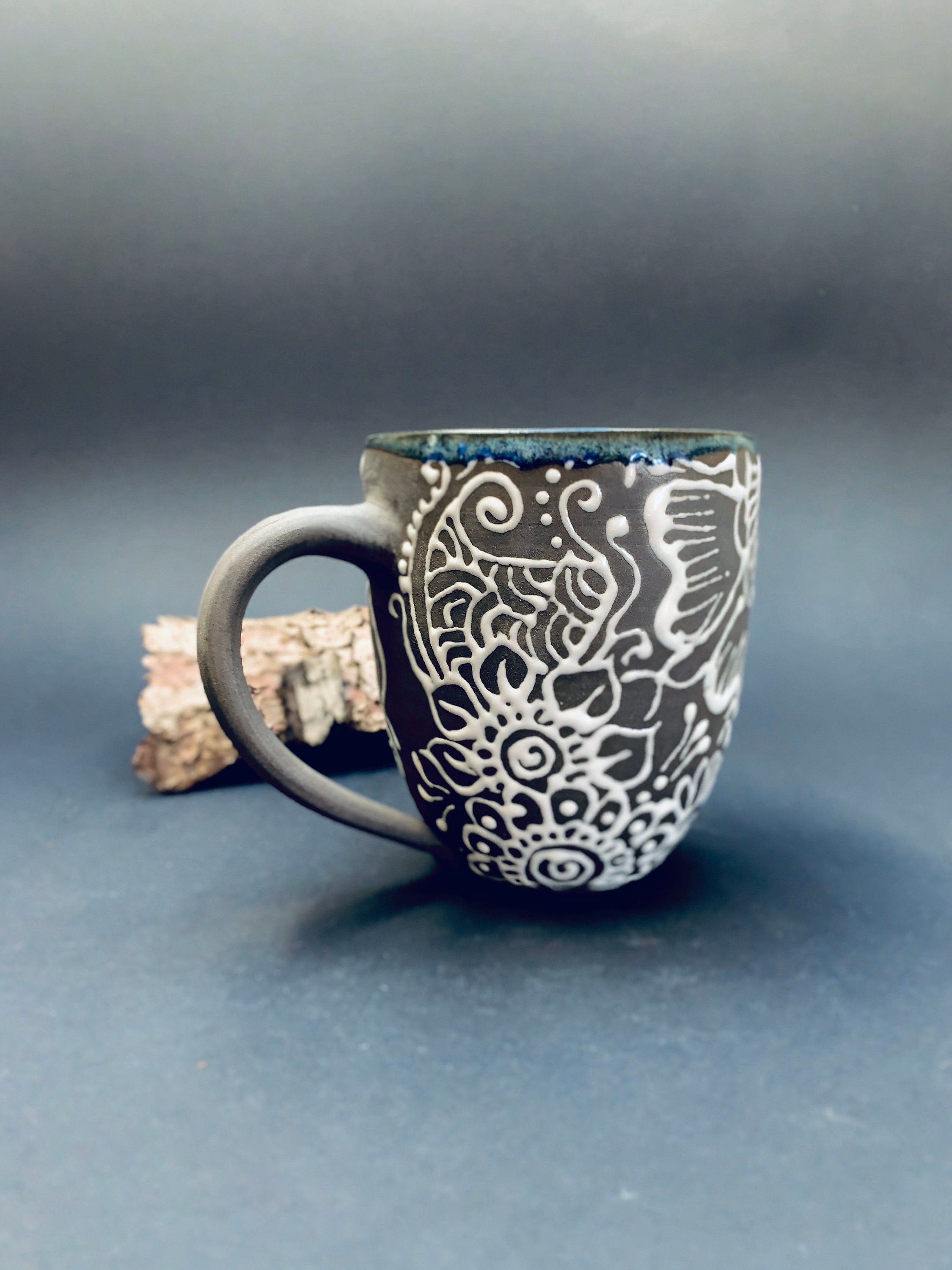 Large Stoneware Mug with Henna Patterns dark clay charcoal | Etsy