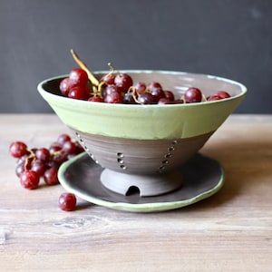 Ceramic strainer colander and plate set in forest colors, for fruit pasta tomatoes, stoneware pottery handmade
