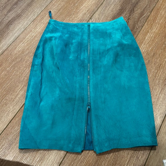Vintage Suede Skirt Suit - image 8