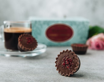 Confezione regalo al cioccolato / Tartellette alla ciliegia