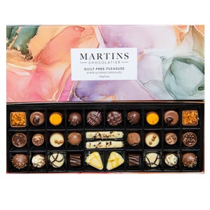 Alcohol-Free Chocolate Assortment by Martin's Chocolatier Gift Box with 30 Chocolates in 15 flavours 434g zdjęcie 5