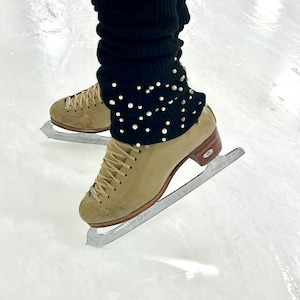 Leg warmers with rhinestones and pearls, Bling Leg warmers,  Warm Fuzzy leg warmers, Bedazzled design, Winter Accessories, Fashion, skating