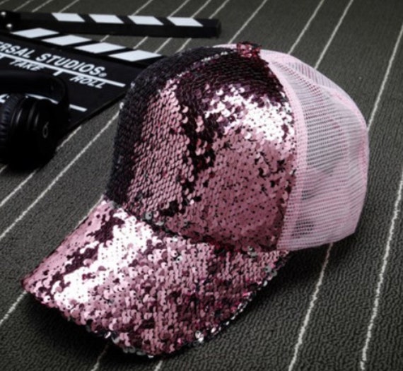 Spirit Caps HAT レディース Glitter Paw Print Grey Distressed Look Truc 並行輸入品 Women\u0027s Festival Hat - Captain Hat | Sequin Pink Flamingo