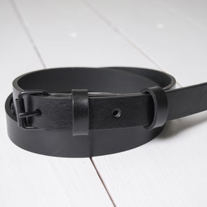 Full grain leather belt Women Skinny belt Skinny waist belt Mens leather belt Black leather belt Thin belt Veg tan leather belt Black