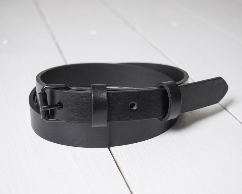 Full grain leather belt Women Skinny belt Skinny waist belt Mens leather belt Black leather belt Thin belt Veg tan leather belt Black