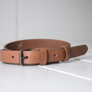 Full grain leather belt Women Skinny belt Skinny waist belt Mens leather belt Black leather belt Thin belt Veg tan leather belt Cognac