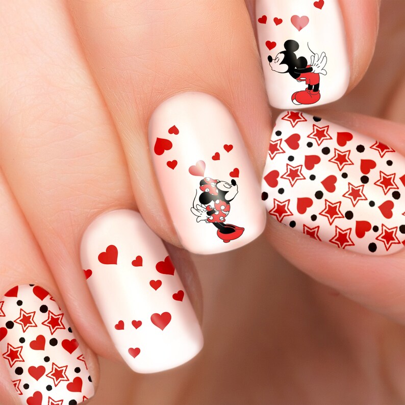 Kissing Mickey & Minnie Mouse Disney nail polish strips | Etsy