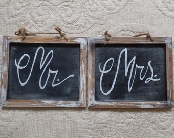 Mr and Mrs Placa de cadeira pintada à mão, quadro rústico, noivado, casamento, recepção