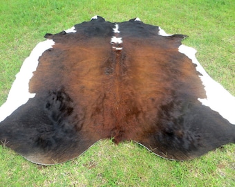 MAHOGANY EXOTIC BROWN ! Large ! New cowhide rug natural hair on - 7X7 ft size extra Tri-color dark redish tones soft Carpet Cow hide 6x6 Em