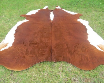 HEREFORD REDISH BROWN  ! Large ! New cowhide rug natural hair on - 7X7 ft size extra Tri-color redish tones soft Carpet Cow hide 6x6 W-Hr