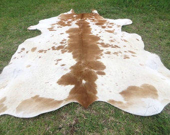 BROWN & WHITE Spoted ! Large ! New cowhide rug natural hair on - 6x6 ft size approx Tri-color soft hair Carpet Cow hide W-S