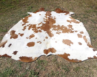 BROWN & WHITE Spoted ! Large ! New cowhide rug natural hair on - 6x6 ft size approx Tri-color soft hair Carpet Cow hide W-S