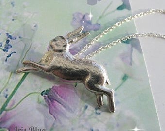 Collar de liebre, colgante de plata de ley, joyería espiritual, idea de regalo para ella, joyería de animales