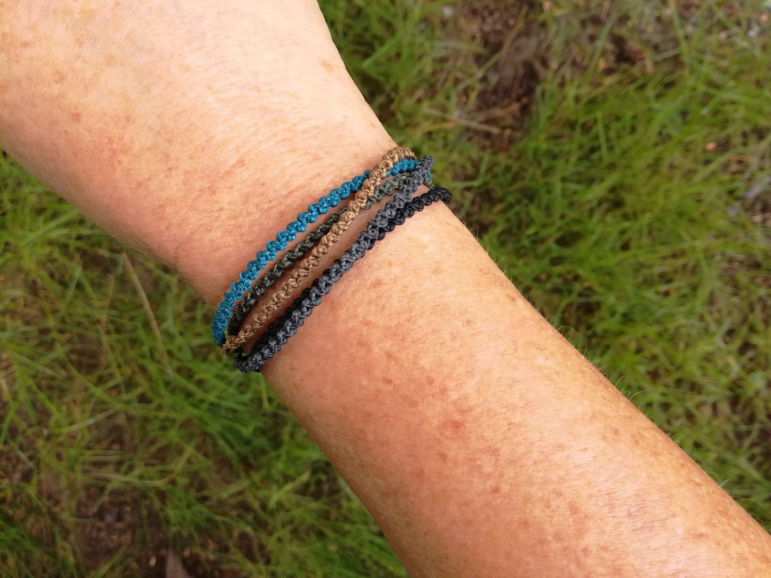 Set De 8 Pulseras Ajustables De Cuerda Tejida – Inspiradas En Anime, Ideales Para Amigos Y Coleccionistas