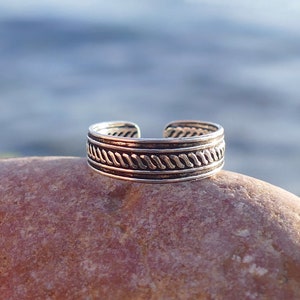 silver ring, sterling silver ring, silver toe ring, toe ring, adjustable toe ring, adjustable silver ring, adjustable ring, foot jewelry