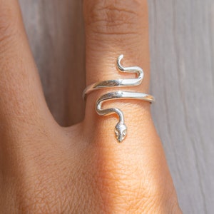 Delicate snake ring, sterling silver snake ring, 925 silver snake ring, beautiful snake ring, adjustable snake ring, shiva, kundalini, gift