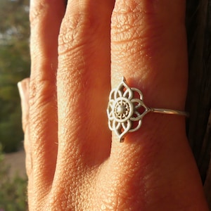 Lotus ring, sterling silver ring, lotus silver ring, lotus design, silver ring for woman, gift for woman, flower ring, lotus symbol, flower