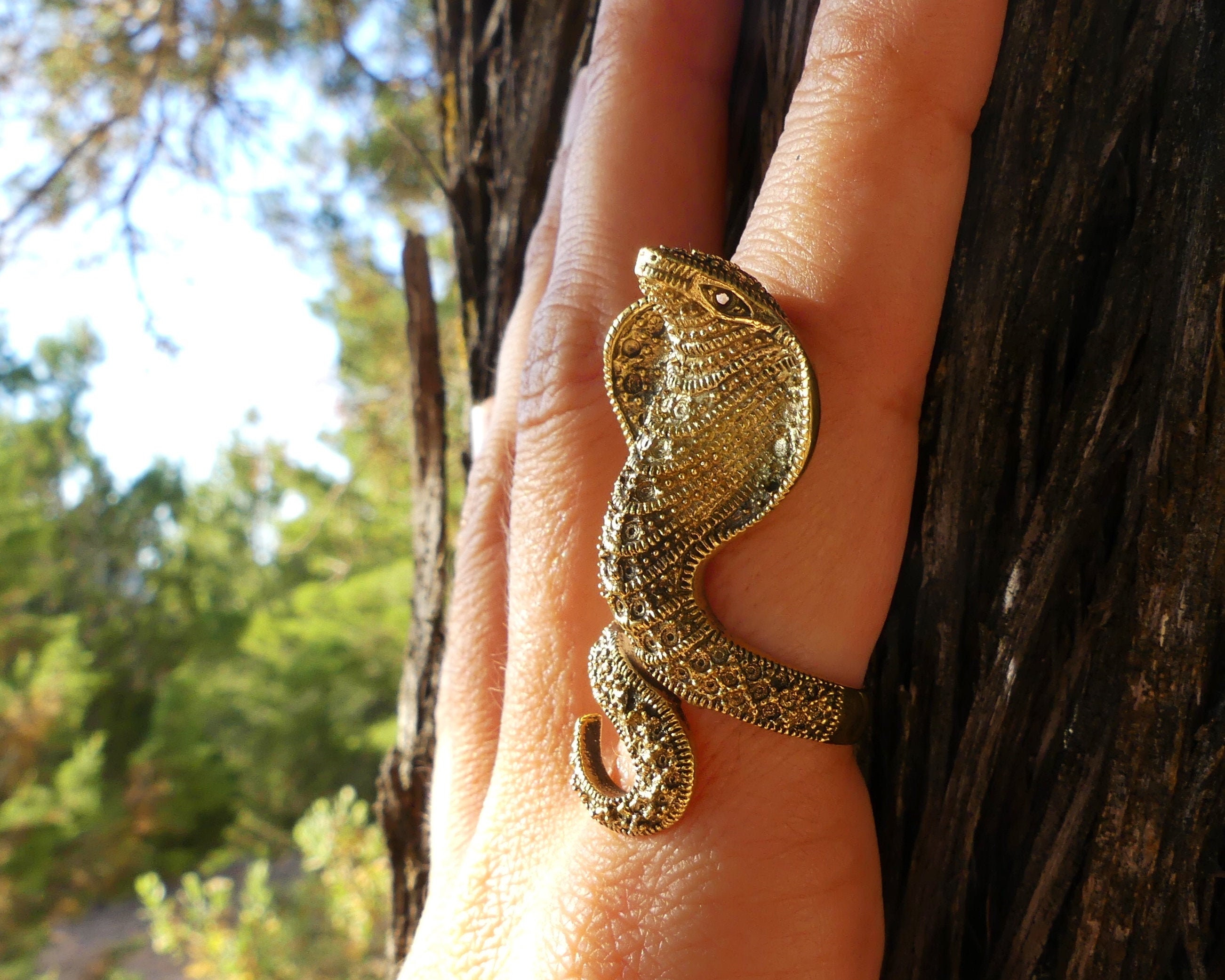 Snake ring ( s1) - Shop labyrinthvintage General Rings - Pinkoi