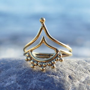Bague pour femme, bague en laiton pour femme, bague en laiton, bague reine, bague dorée, bague dorée pour femme, bague bohème, bijoux bohème, laiton