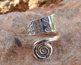 Spiral ring