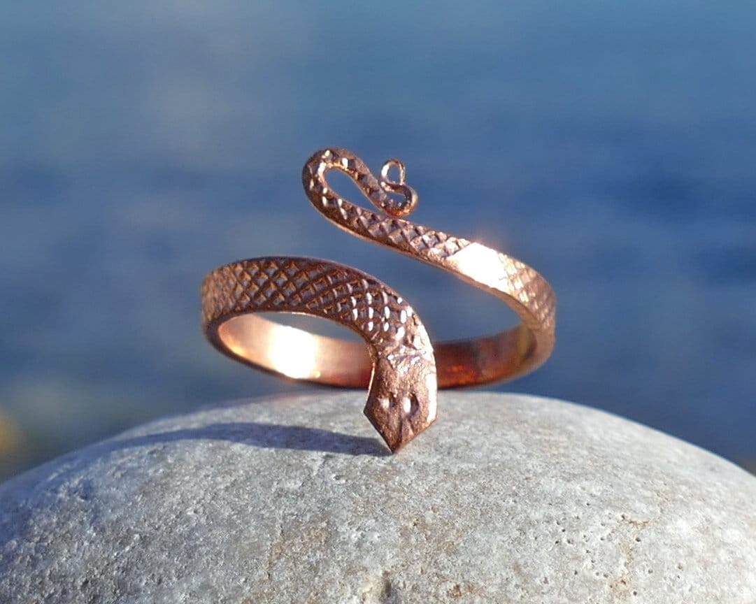 Buy Consecrated Copper Snake Rings by Isha Yoga Center – IshaLife EU