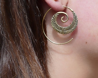 Spike earrings / spike earrings