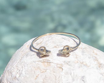 Goat wrist bracelet, animal bracelet for wrist, bracelet with goat, Jordan bracelet, ancestral jewelry, Jordan jewelry, bracelet with animal