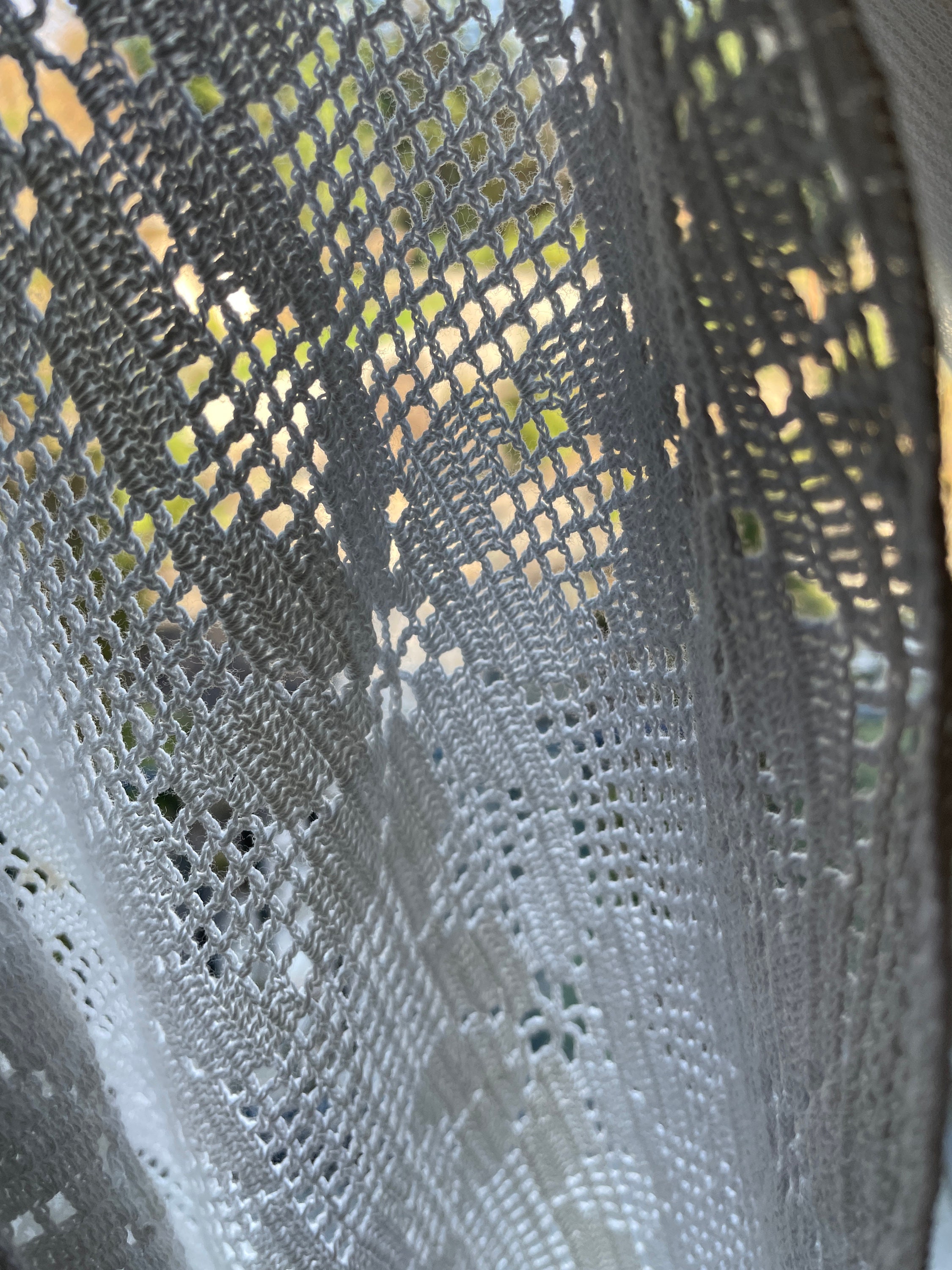 Charming White Crochet Table Cover Throw Victorian Farmhouse Cottage