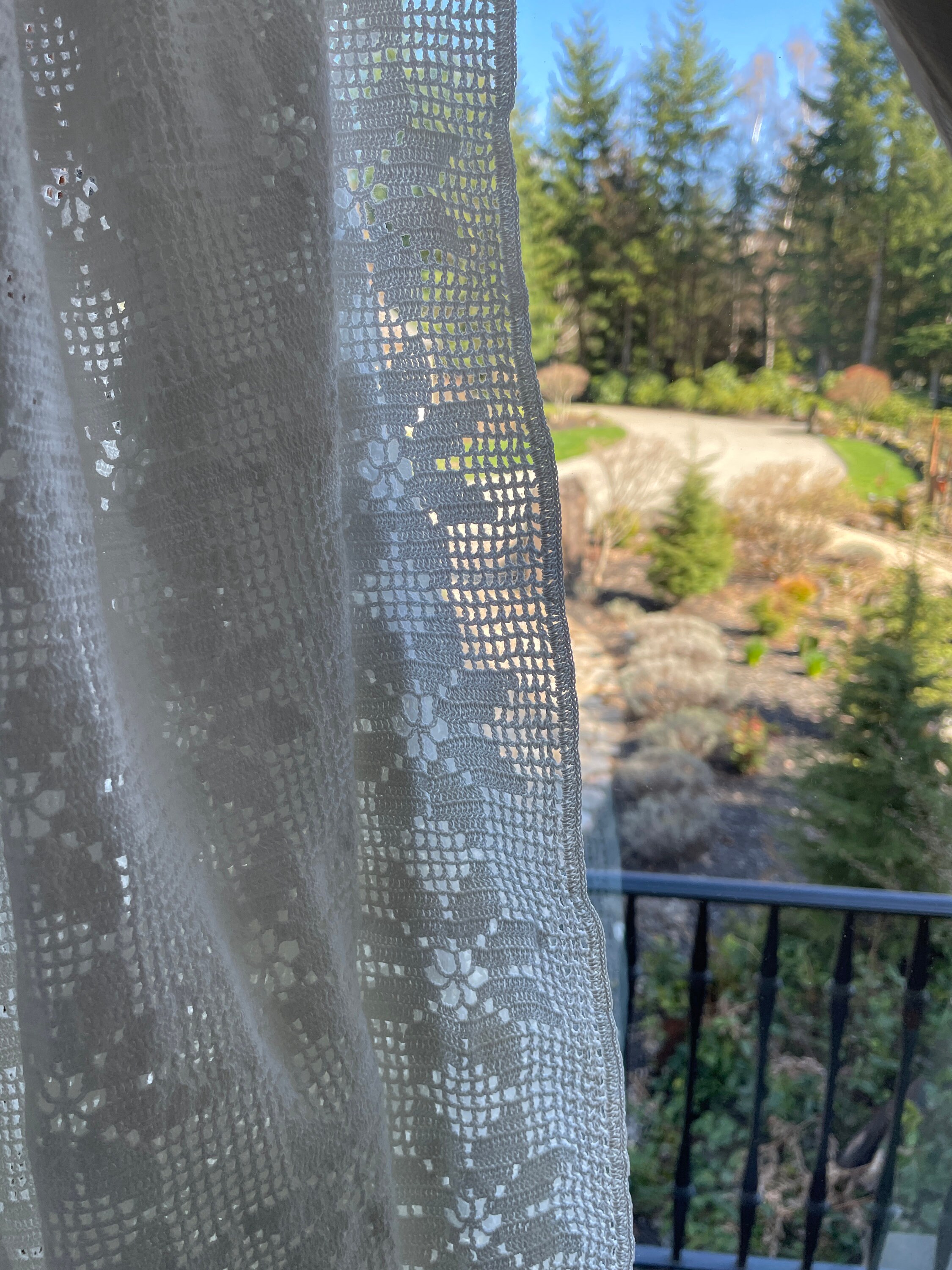 Charming White Crochet Table Cover Throw Victorian Farmhouse Cottage