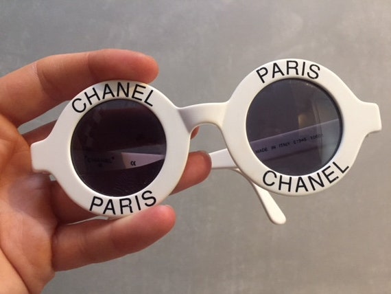 Vintage 1993 Iconic CHANEL PARIS Lens Round Black Sunglasses