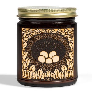 Scented Birthday Month Candle-May, Vintage Bird Nest Art, 9 oz, Reusable Glass Jar immagine 1