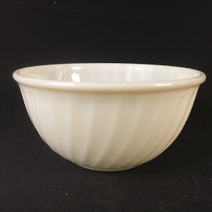 Fire King 9&quot; White Jadeite mixing bowl