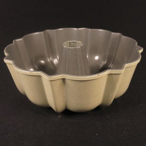 Nordic Ware Fluted bundt tube cake pan