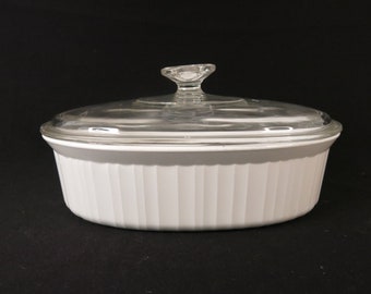Corning Ware French White F-2-B  2.8 Liter with lid