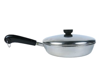 Revere Ware 9" tri-ply skillet post 1968.