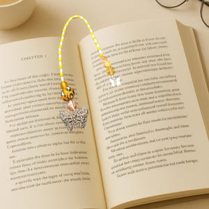 Unieke handgemaakte bladwijzer met glaskralen-7 inch-zilveren vlinders-book Lover-Book Marker-Book Thong-Reader cadeau-moeder cadeau-voor haar-cadeau