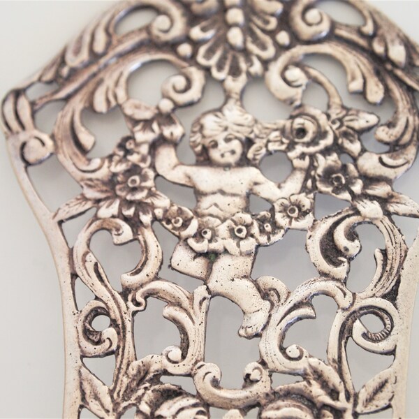 Antique Silver Server Pierced Angel Design Pastry Pie Cake 800