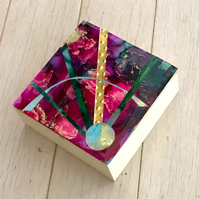 Alcohol Ink on Yupo Paper mounted on a Birch Wood Panel Miniature Abstract 4x4x1.5 Shelfie 4x4w102 Resin Finish