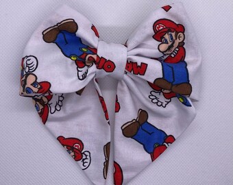 Super Mario Bros. / Mario / Videojuego / 5 Inch Sailor Hair Bow / Accesorios para el cabello / Regalos nerd / Cosplay / Parques temáticos / Convenciones