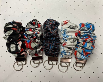 Star Wars / 4" Scrunchie Key Fob / Nerd Gift / Movie Junkie / Darth Vader / Storm Trooper / R2-D2 / Droid / Llavero para llaves