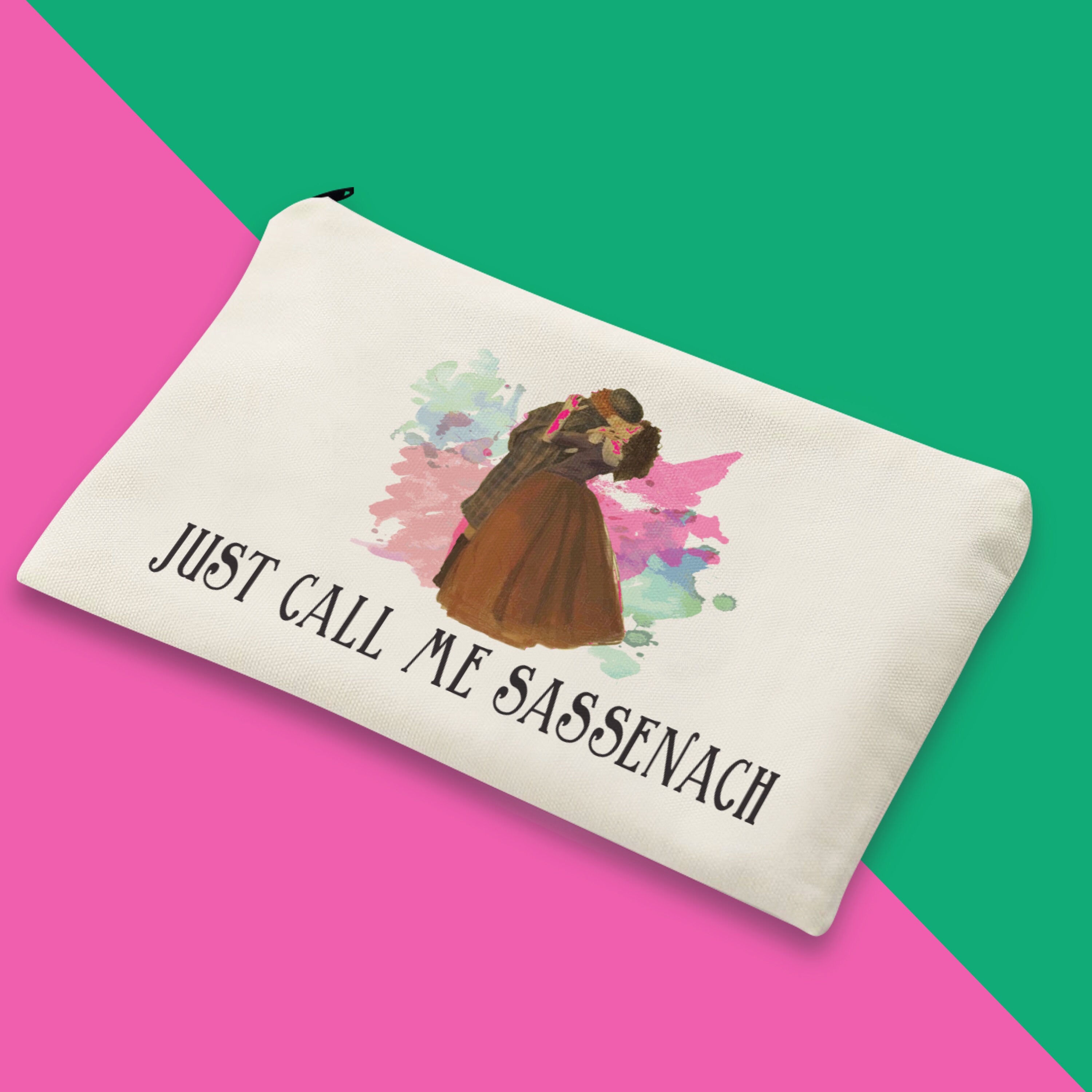 POFULL Outlander Make-up-Tasche Mit Reißverschluss | Motiv “Put On A Kilt And Call Me Sassenach” | 23,4 X 17,3 Cm Aus Baumwollleinen | Ideal Für Reisen & Alltag