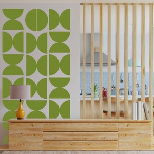 Geometric Half Circles Wall Decal: Retro 70s Style