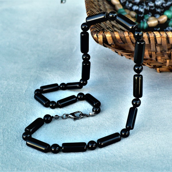 Collier pierre obsidienne noire naturelle. Perles rondes et tubes 5-6X13 mm. Homme, femme. Gemme pierre semi-précieuse. Toutes longueurs