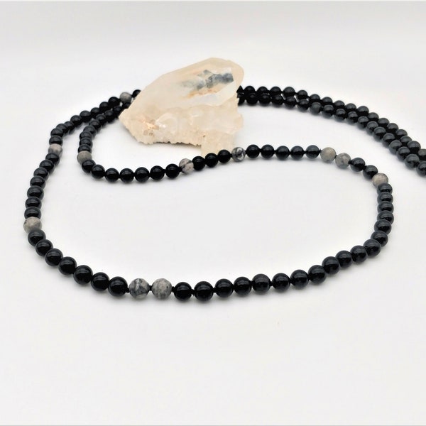 Collier long pierre obsidienne noire et jaspe gris marbré naturels (perles 6 mm nouées). Homme, femme. Pierre semi-précieuse véritable.