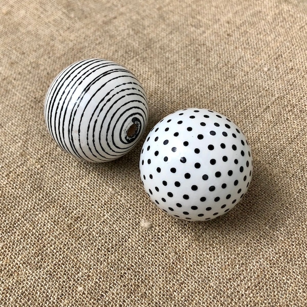 Black and White Stripes & Dots Wooden Beads Set, Hand-Painted Wooden Beads, Beads for Jewelry Making, DIY Jewelry, Wooden Materials