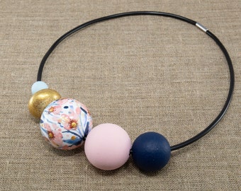 55cm Pink  Flower Wooden Beads Necklace, Hand-Painted Jewellery